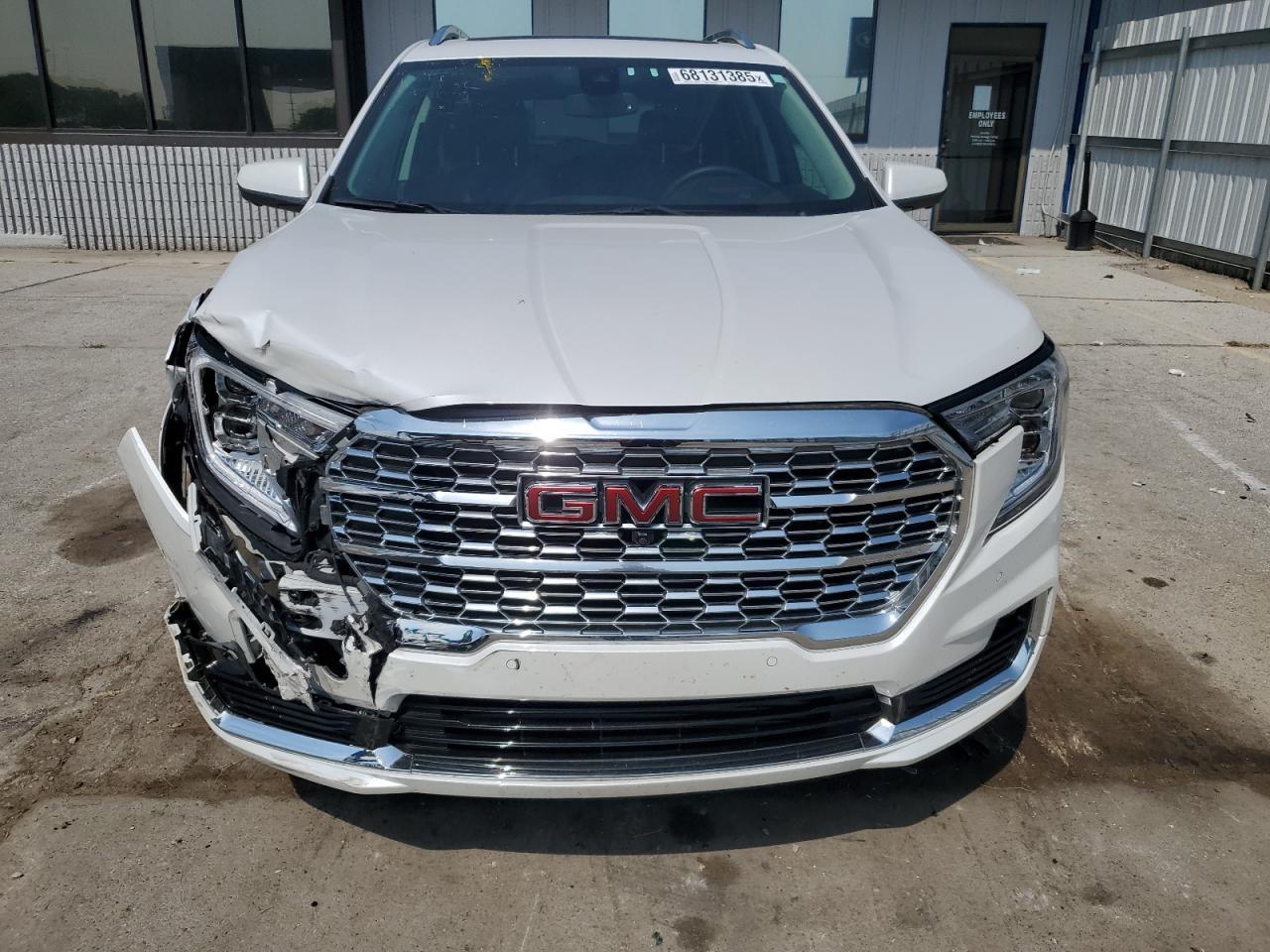 2024 GMC Terrain Denali - Фото 5