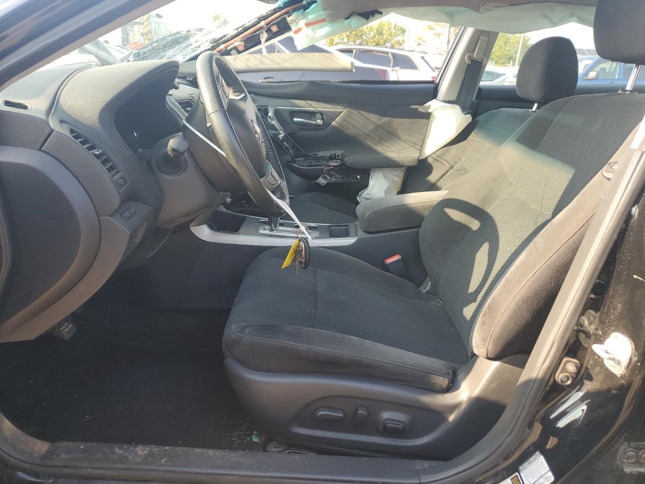 2015 Nissan Altima 2.5 - Фото 7