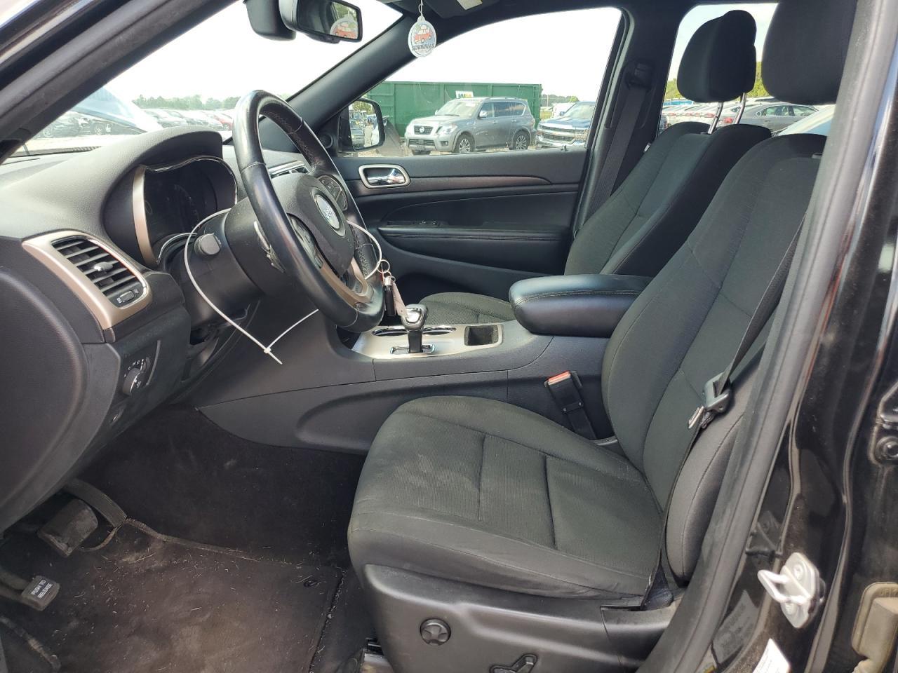 2015 Jeep Grand Cherokee Laredo - Image 7