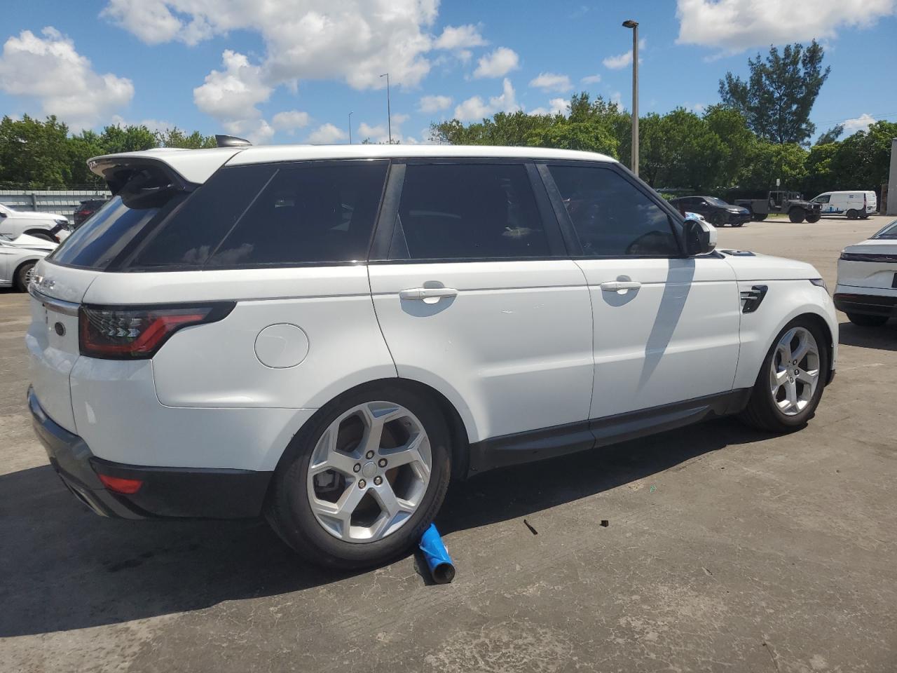 2020 Land Rover Range Rover Sport Hse - Image 3