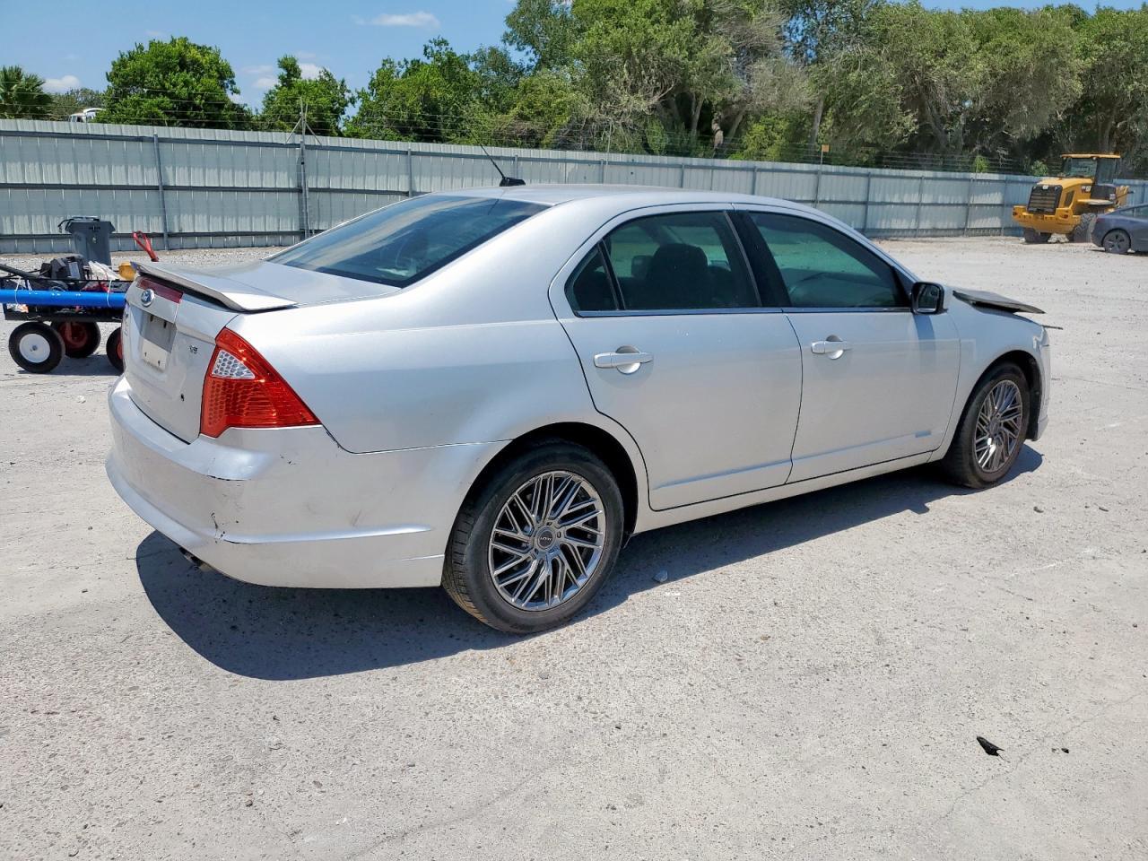 2012 Ford Fusion Se - Image 3