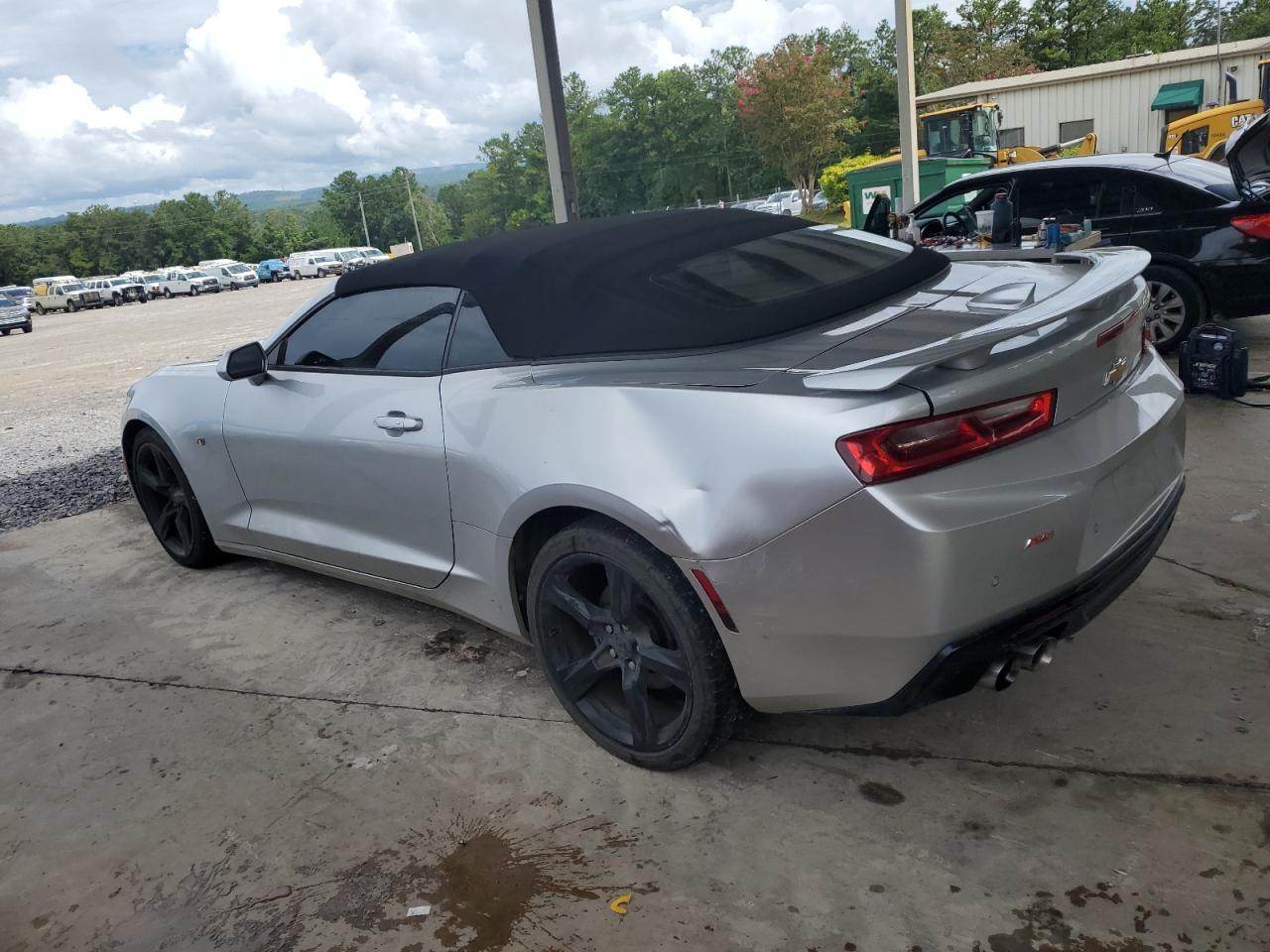 2016 Chevrolet Camaro Lt - Image 2