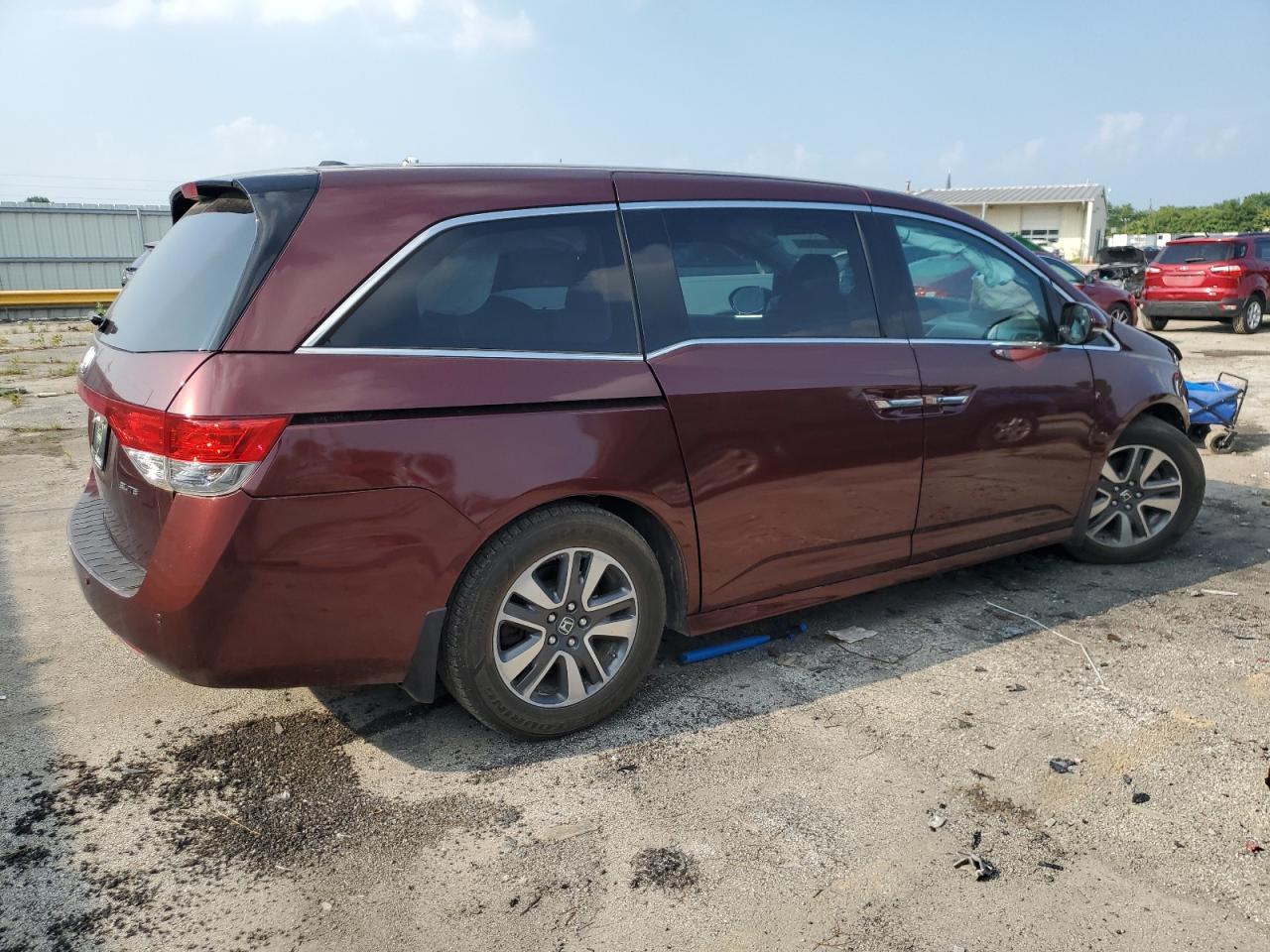 2016 Honda Odyssey Touring - Фото 3