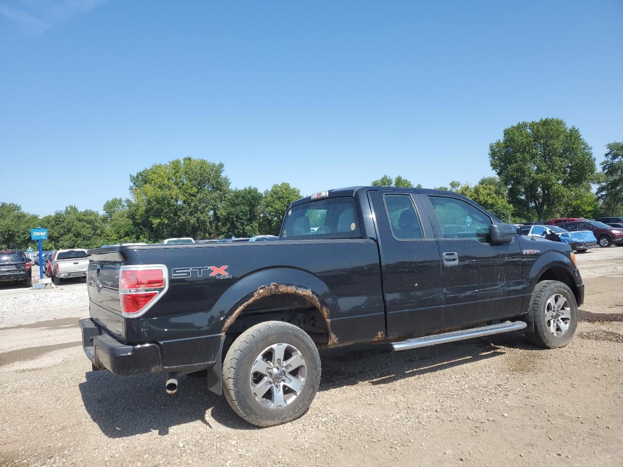 2013 Ford F150 Super Cab - Фото 3