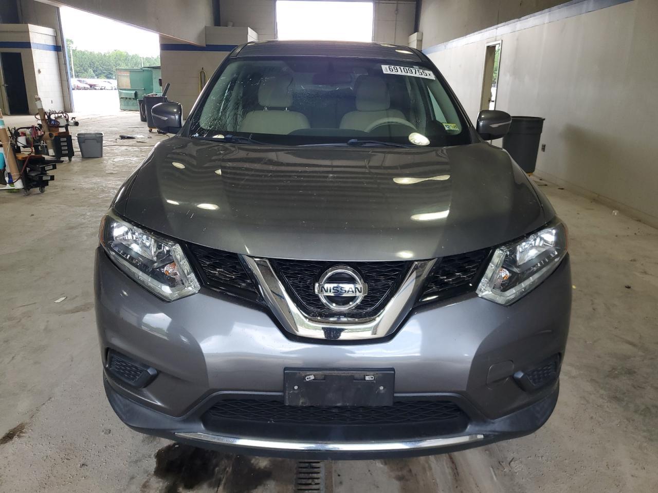2015 Nissan Rogue S - Фото 5