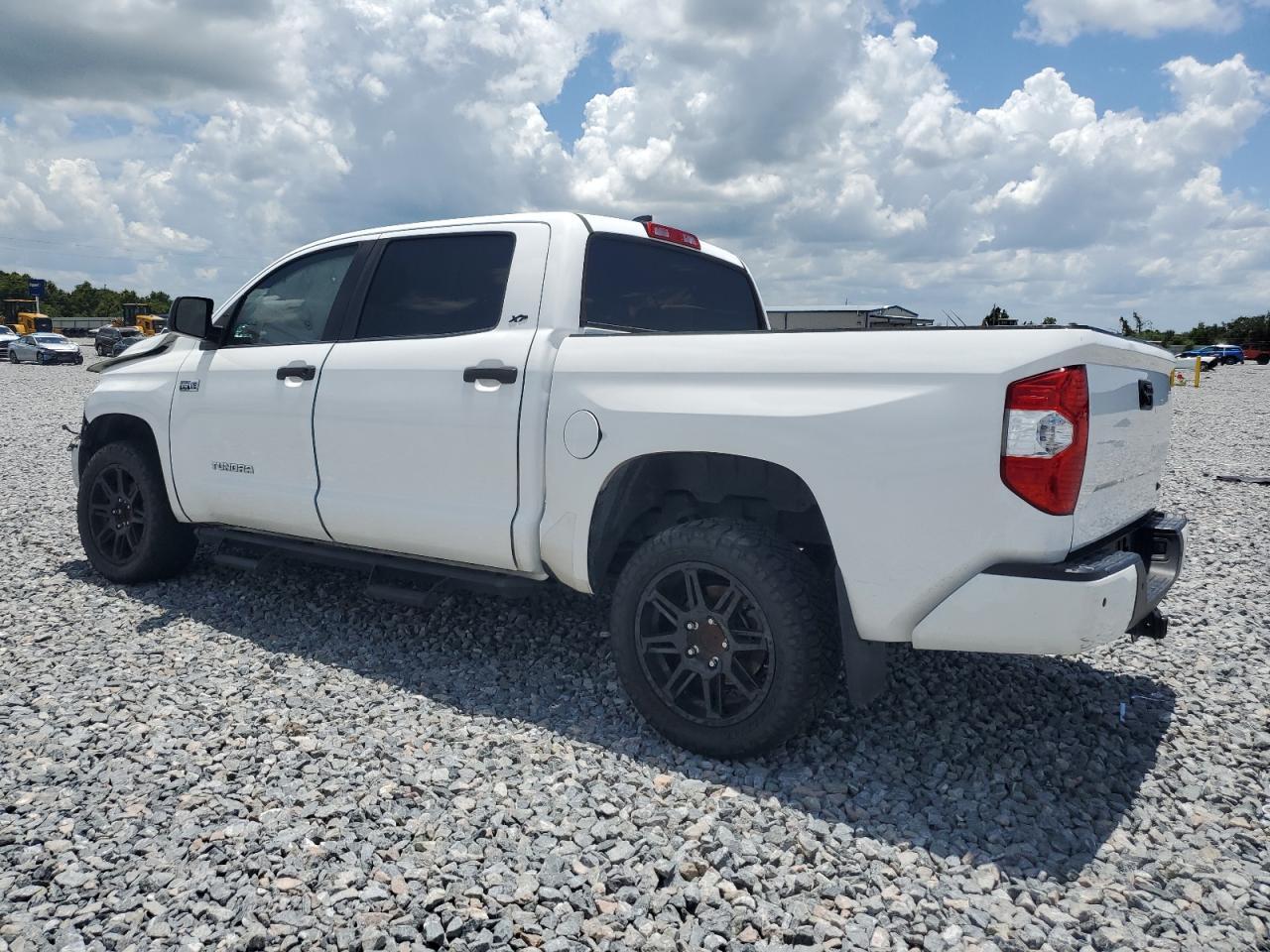 2021 Toyota Tundra Crewmax Sr5 - Фото 2