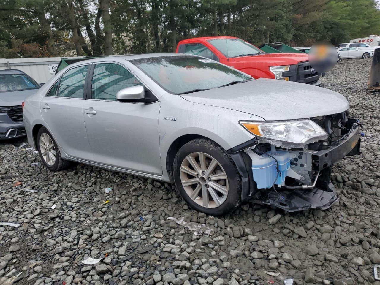 2012 Toyota Camry Hybrid - Image 4