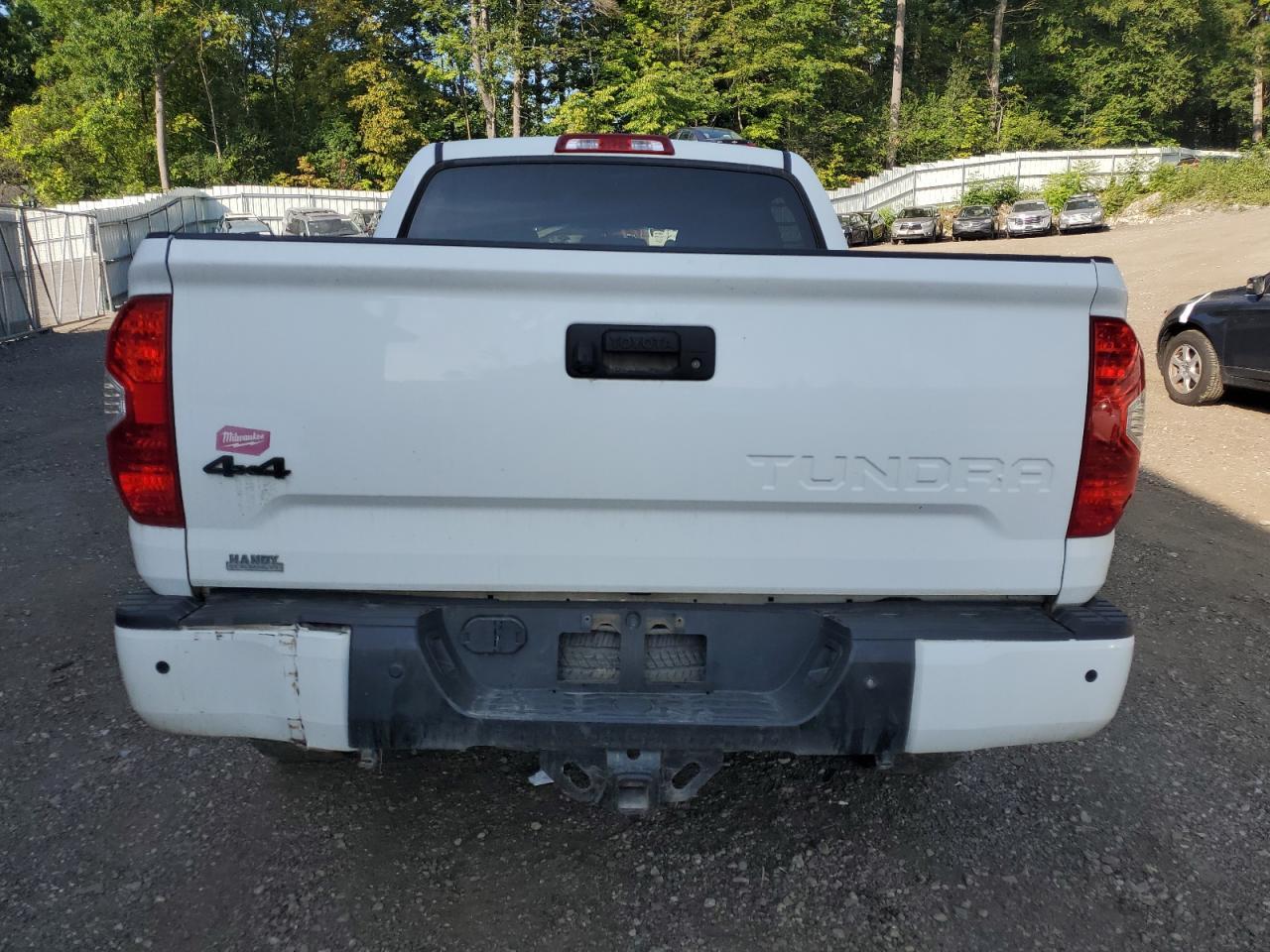 2017 Toyota Tundra Crewmax Sr5 - Фото 6