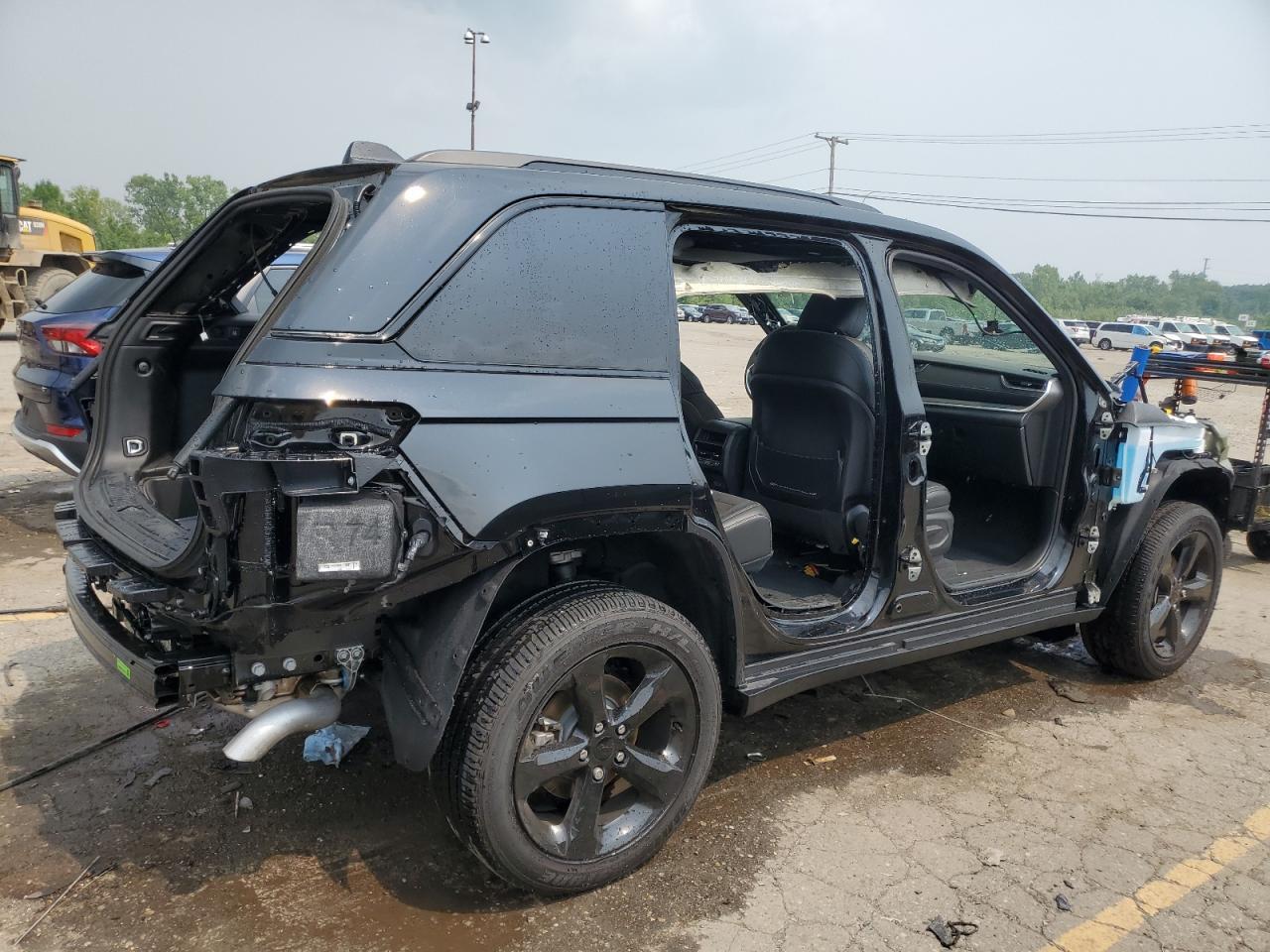 2025 Jeep Grand Cherokee Laredo - Фото 3