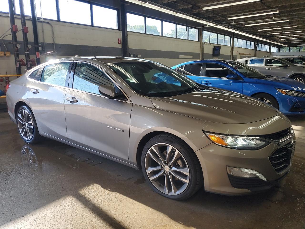 2024 Chevrolet Malibu Premier - Фото 4