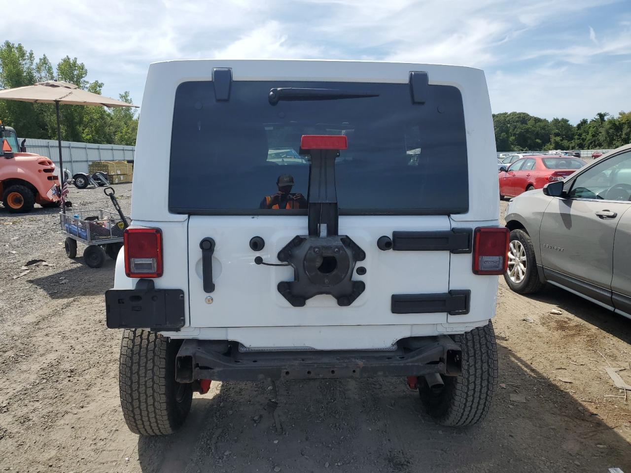 2016 Jeep Wrangler Unlimited Rubicon - Image 6