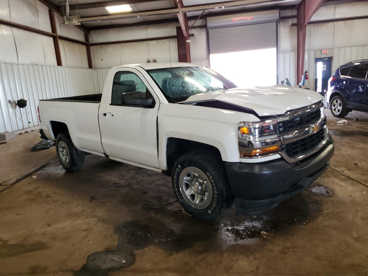 2016 Chevrolet Silverado C1500 - Image 4