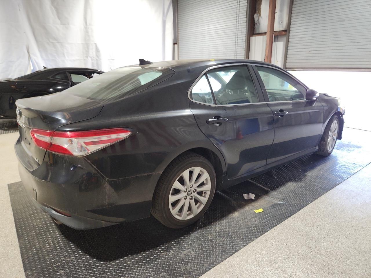 2019 Toyota Camry L - Image 3