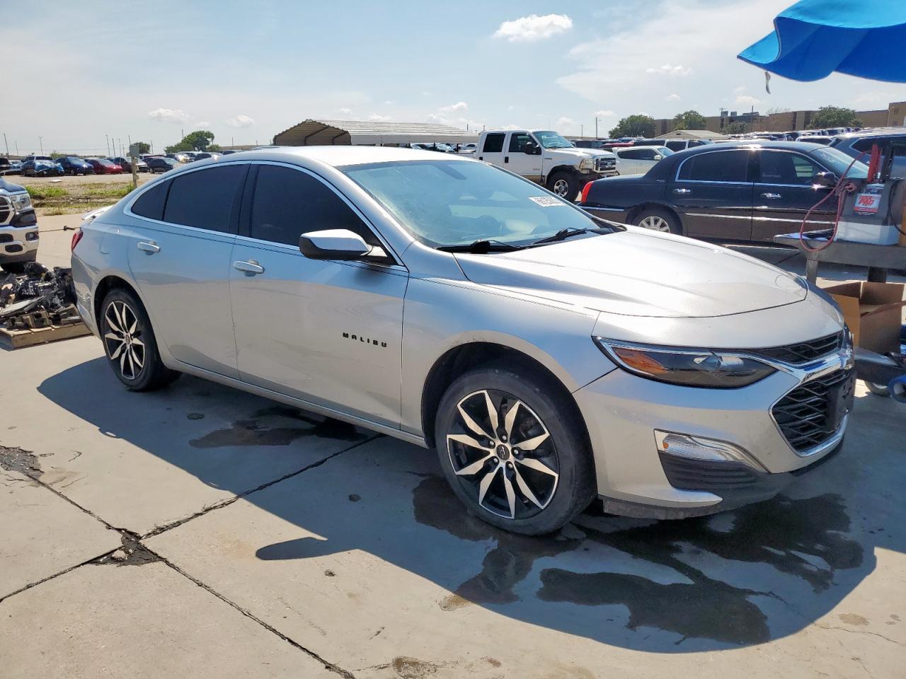 2021 Chevrolet Malibu Rs - Image 4