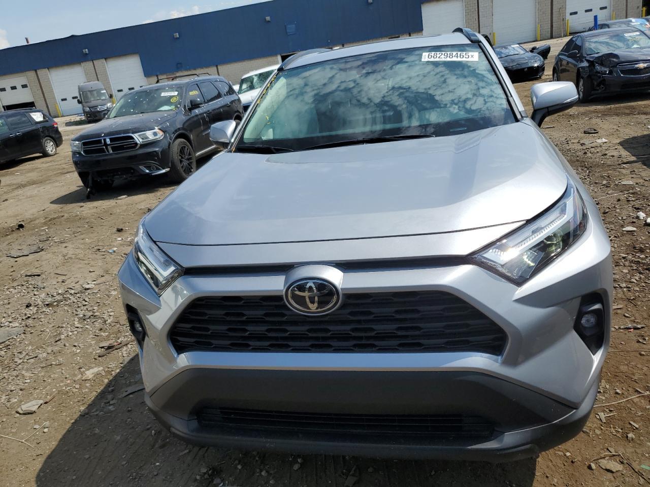 2025 Toyota Rav4 Xle Premium - Image 5