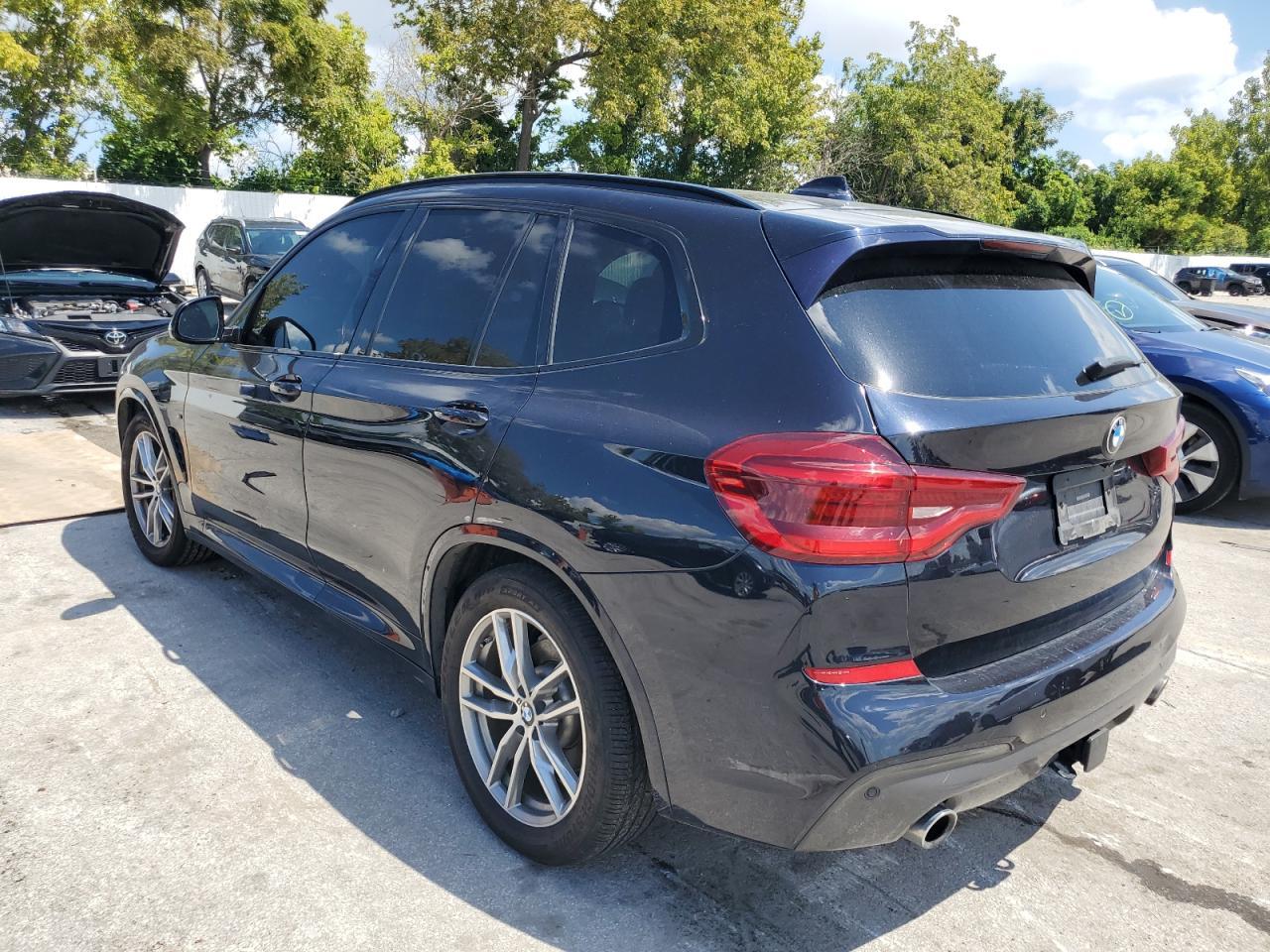 2018 BMW X3 xDrive30I - Фото 2