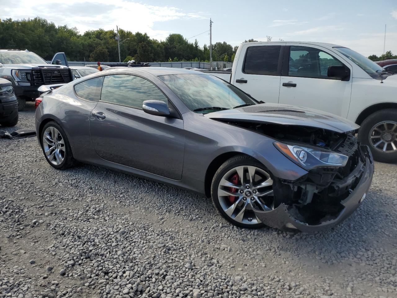 2013 Hyundai Genesis Coupe 3.8L - Фото 4