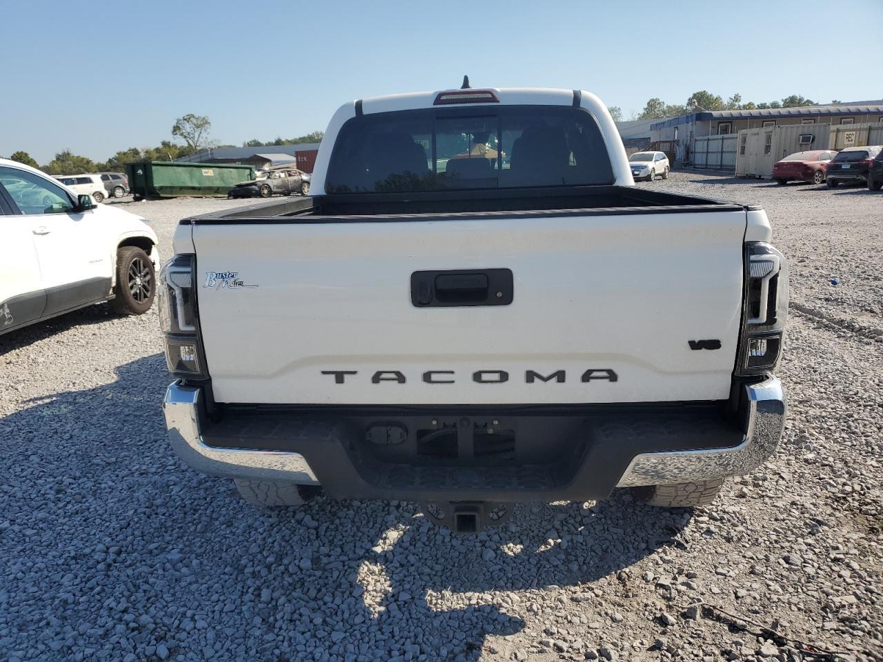 2021 Toyota Tacoma Double Cab - Image 6