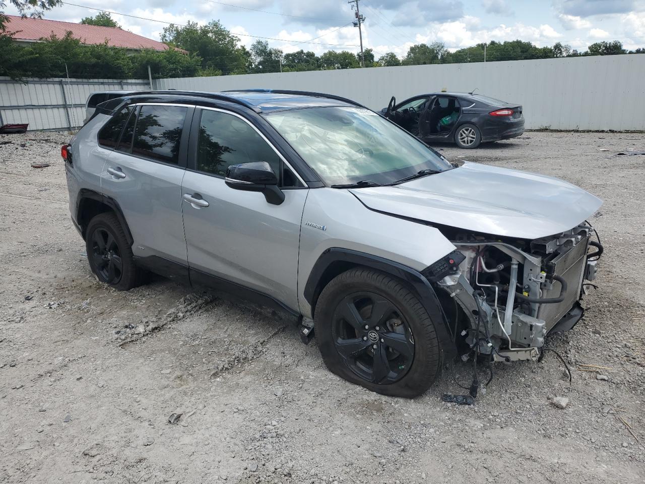 2019 Toyota Rav4 Xse - Image 4