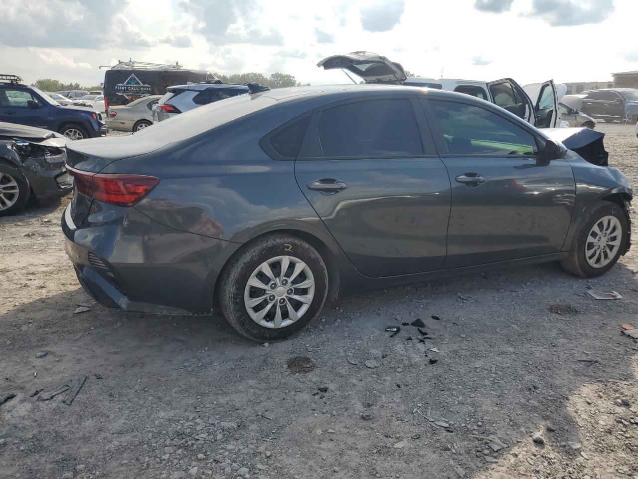2024 Kia Forte Lx - Фото 3