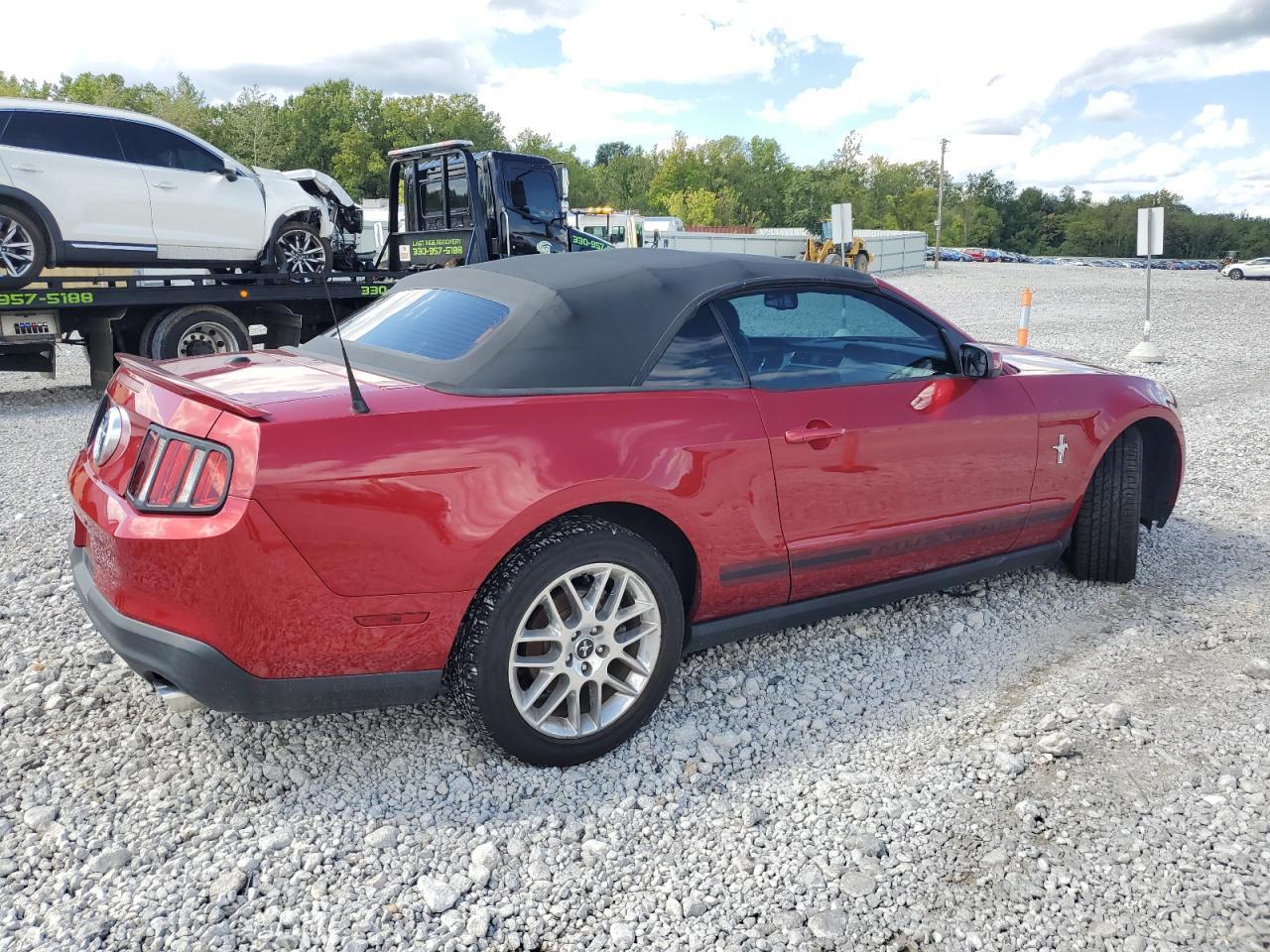 2012 Ford Mustang - Фото 3