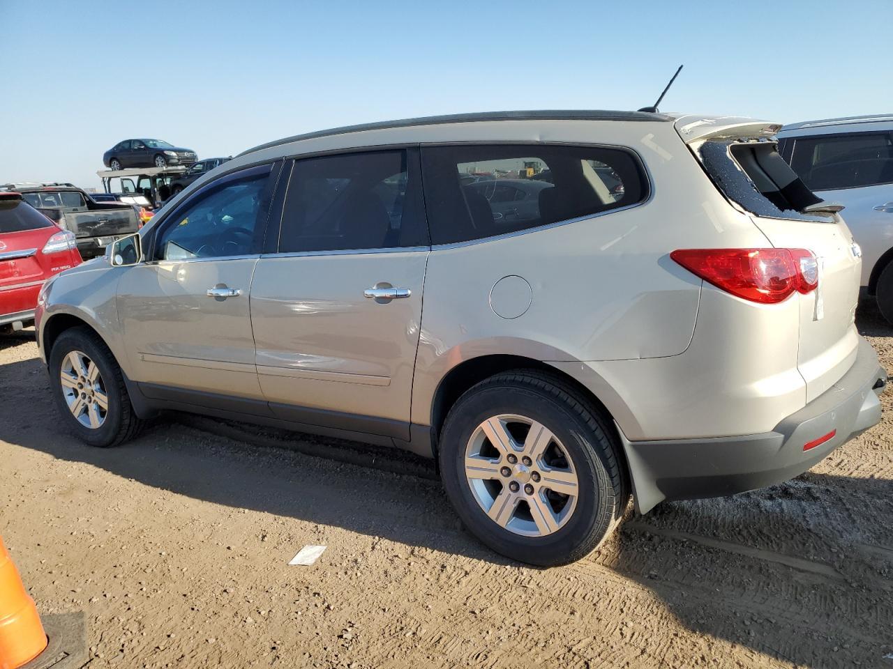 2010 Chevrolet Traverse Lt - Фото 2