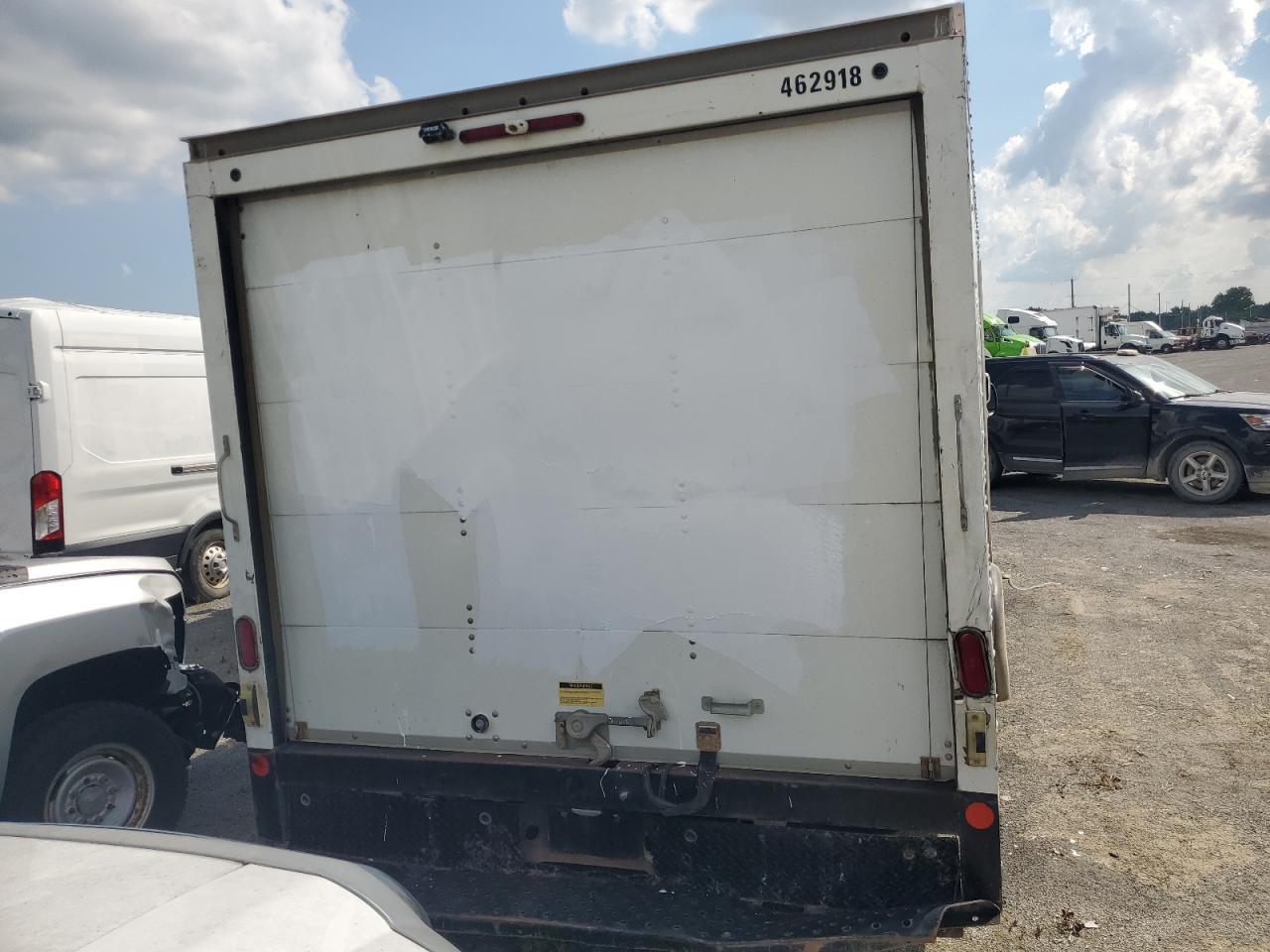 2022 Ford Econoline E350 Super Duty Cutaway Van - Фото 6