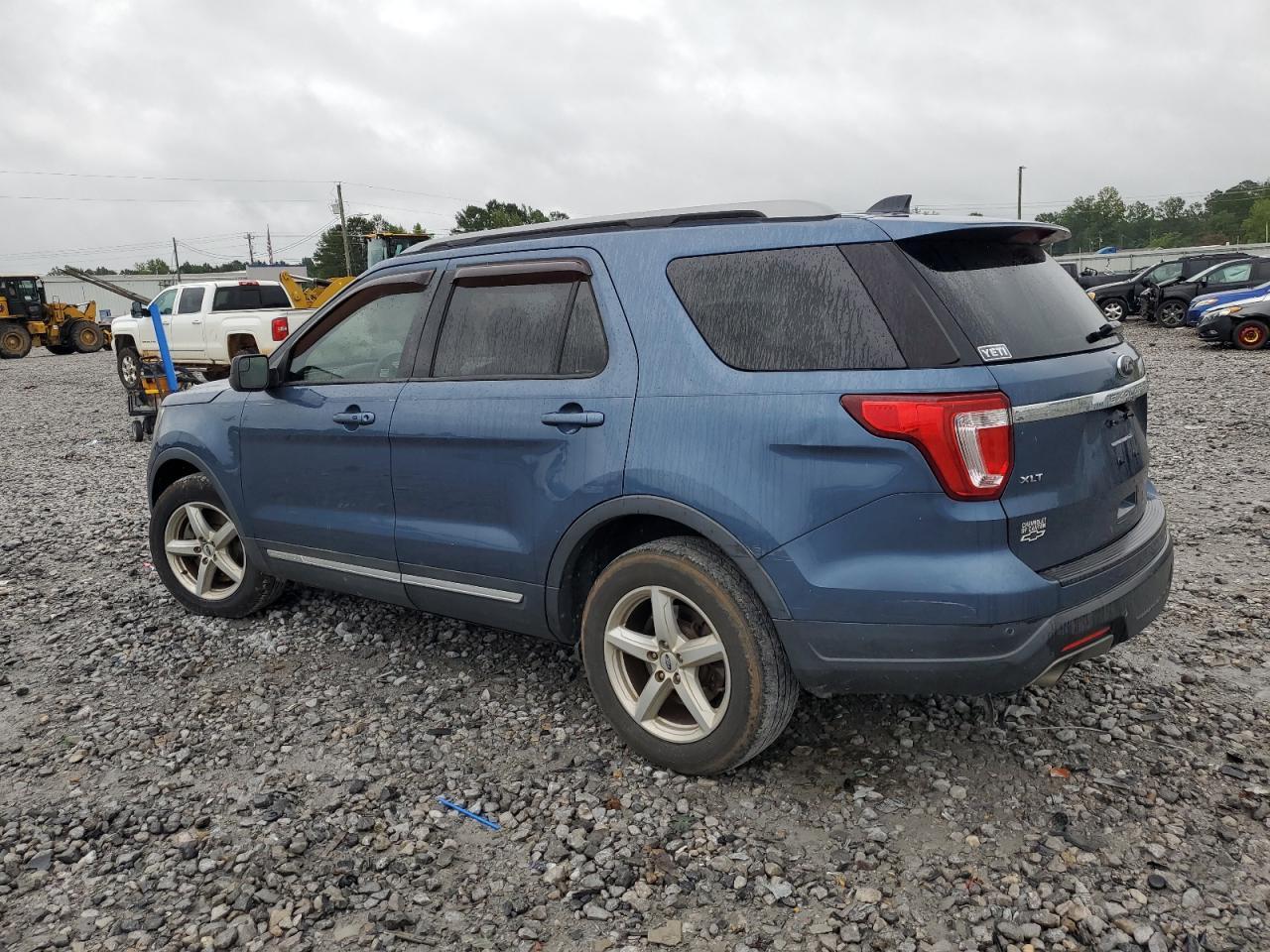 2018 Ford Explorer Xlt - Фото 2
