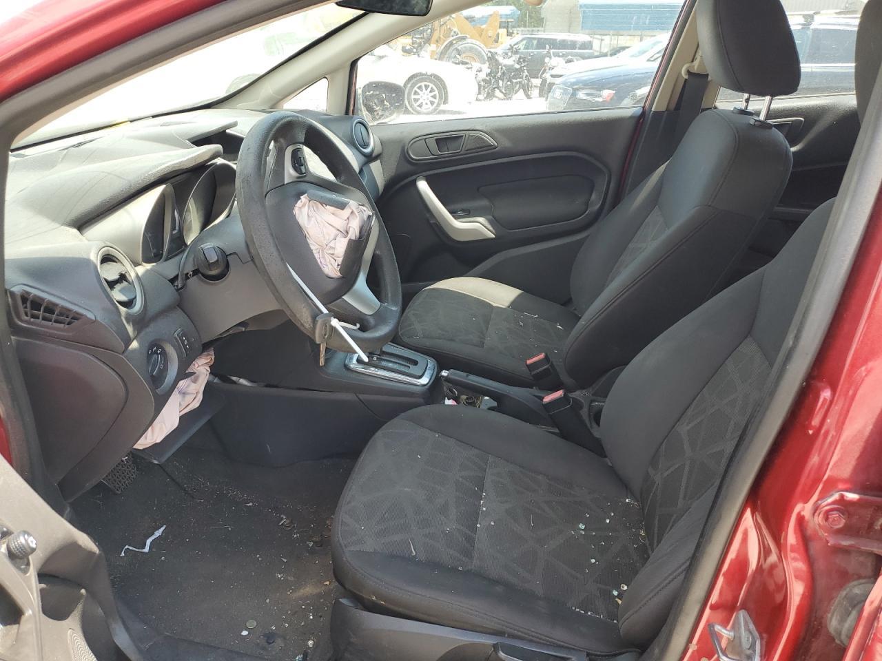 2011 Ford Fiesta Se - Фото 7