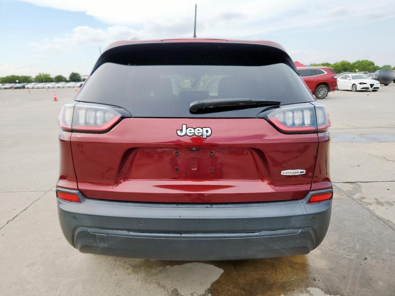 2019 Jeep Cherokee Latitude Plus - Image 6