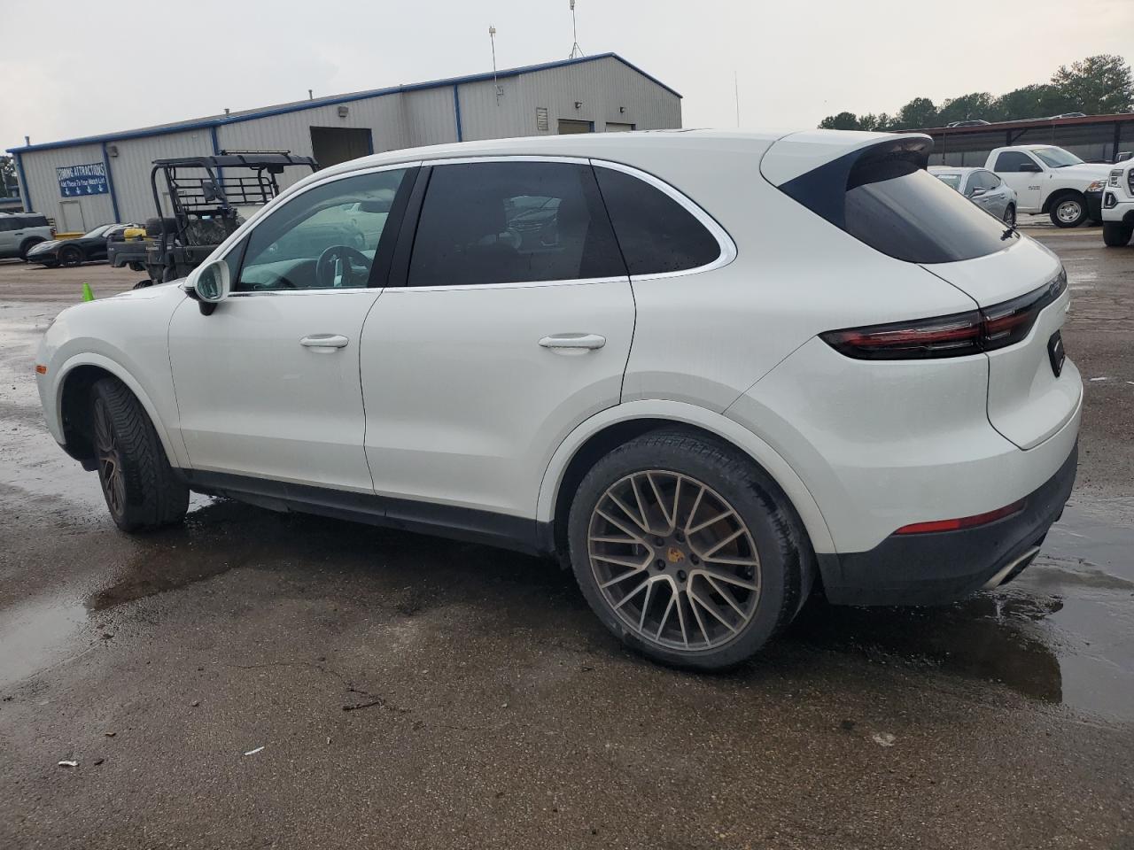 2019 Porsche Cayenne - Фото 2