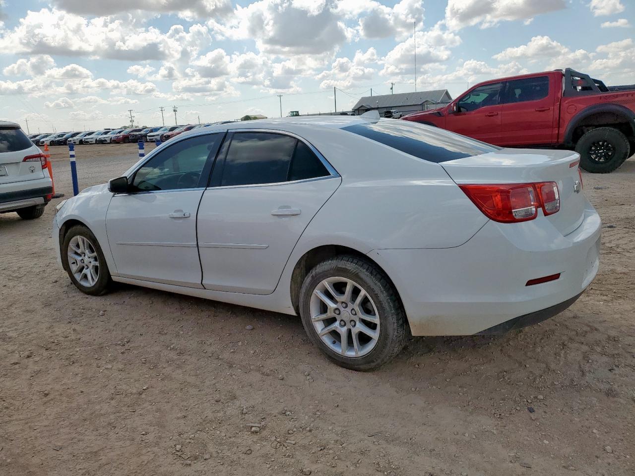 2013 Chevrolet Malibu 1Lt - Фото 2