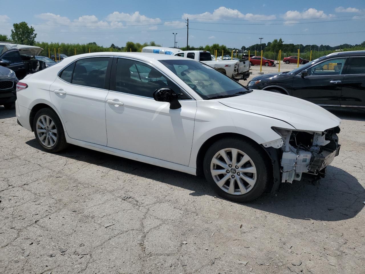 2018 Toyota Camry L - Image 4