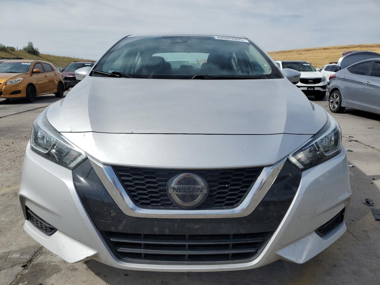 2020 Nissan Versa Sv - Фото 5