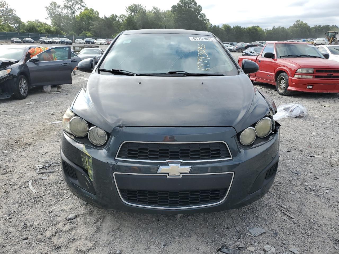 2014 Chevrolet Sonic Lt - Фото 5