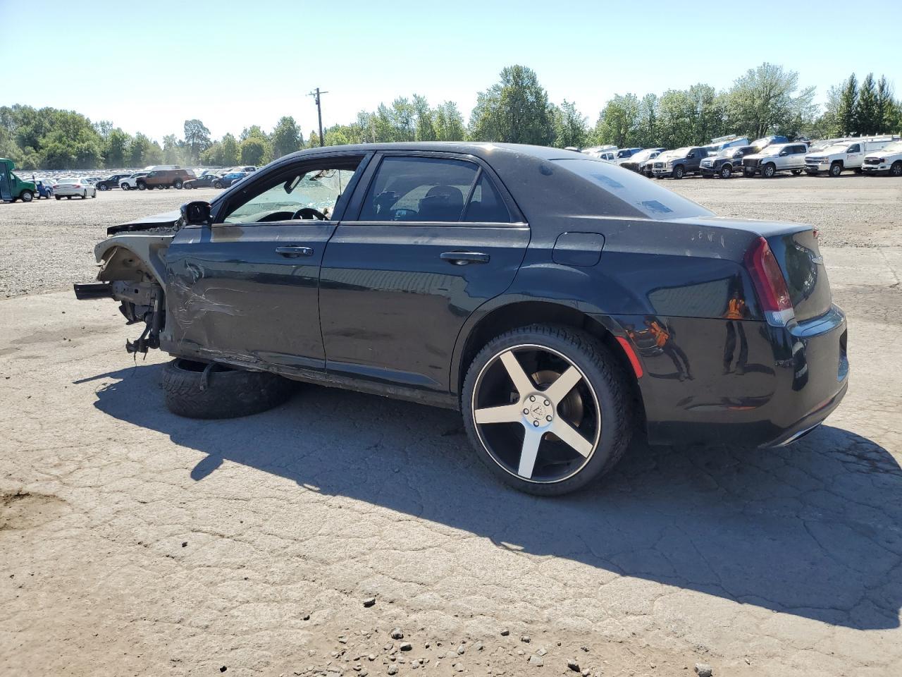2016 Chrysler 300 S - Image 2