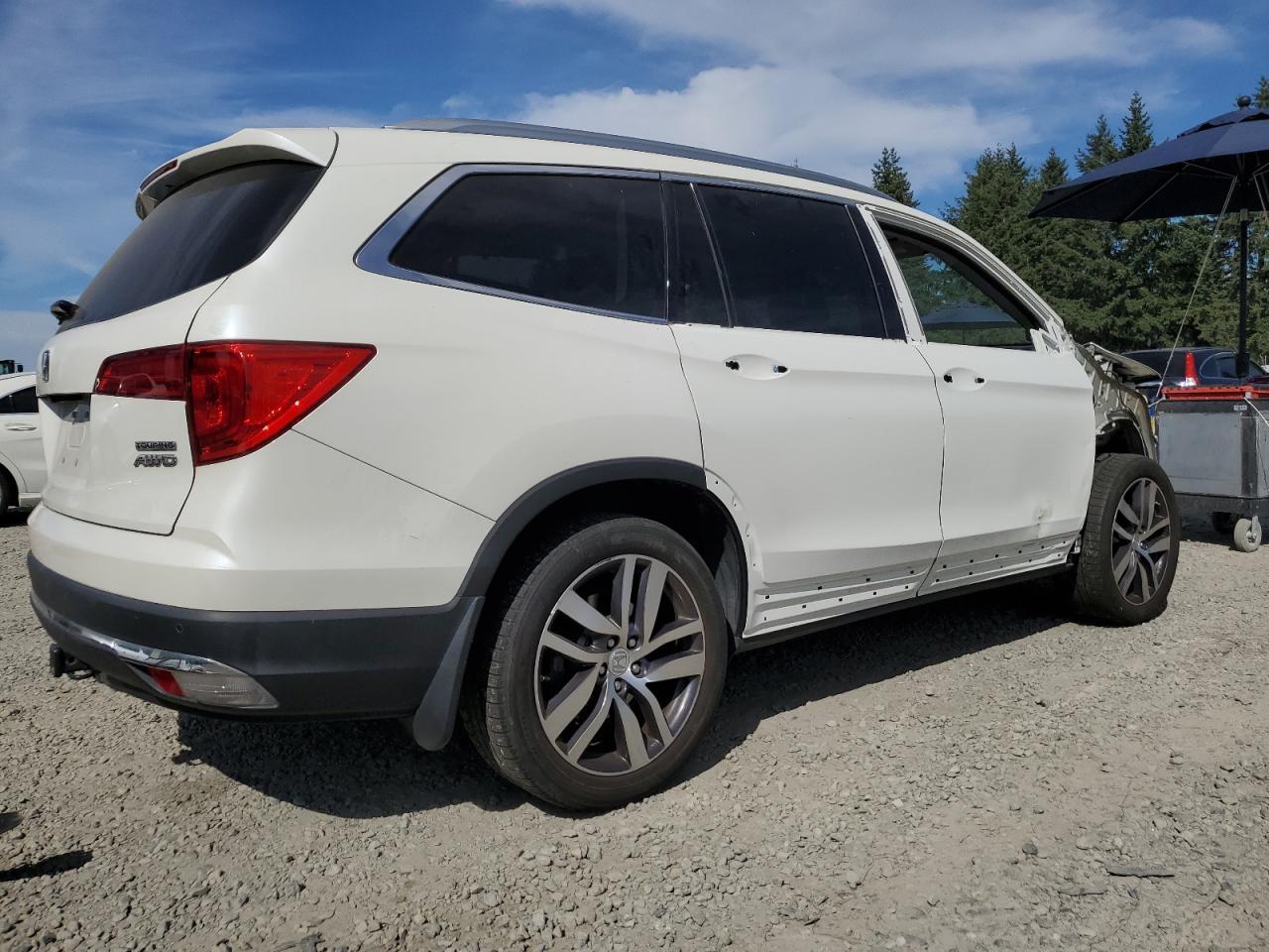 2017 Honda Pilot Touring - Фото 3