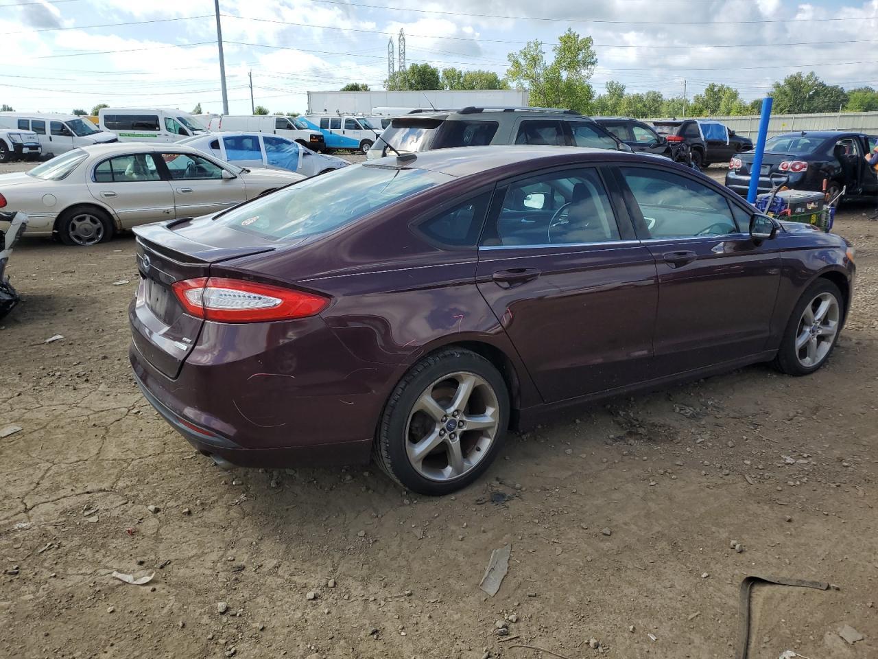 2013 Ford Fusion Se - Фото 3