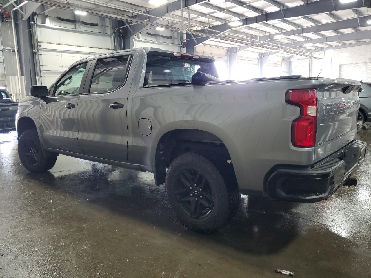 2021 Chevrolet Silverado K1500 Lt Trail Boss - Image 2