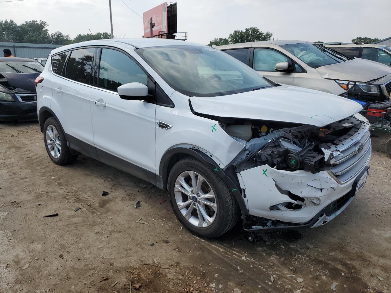 2019 Ford Escape Se - Фото 4