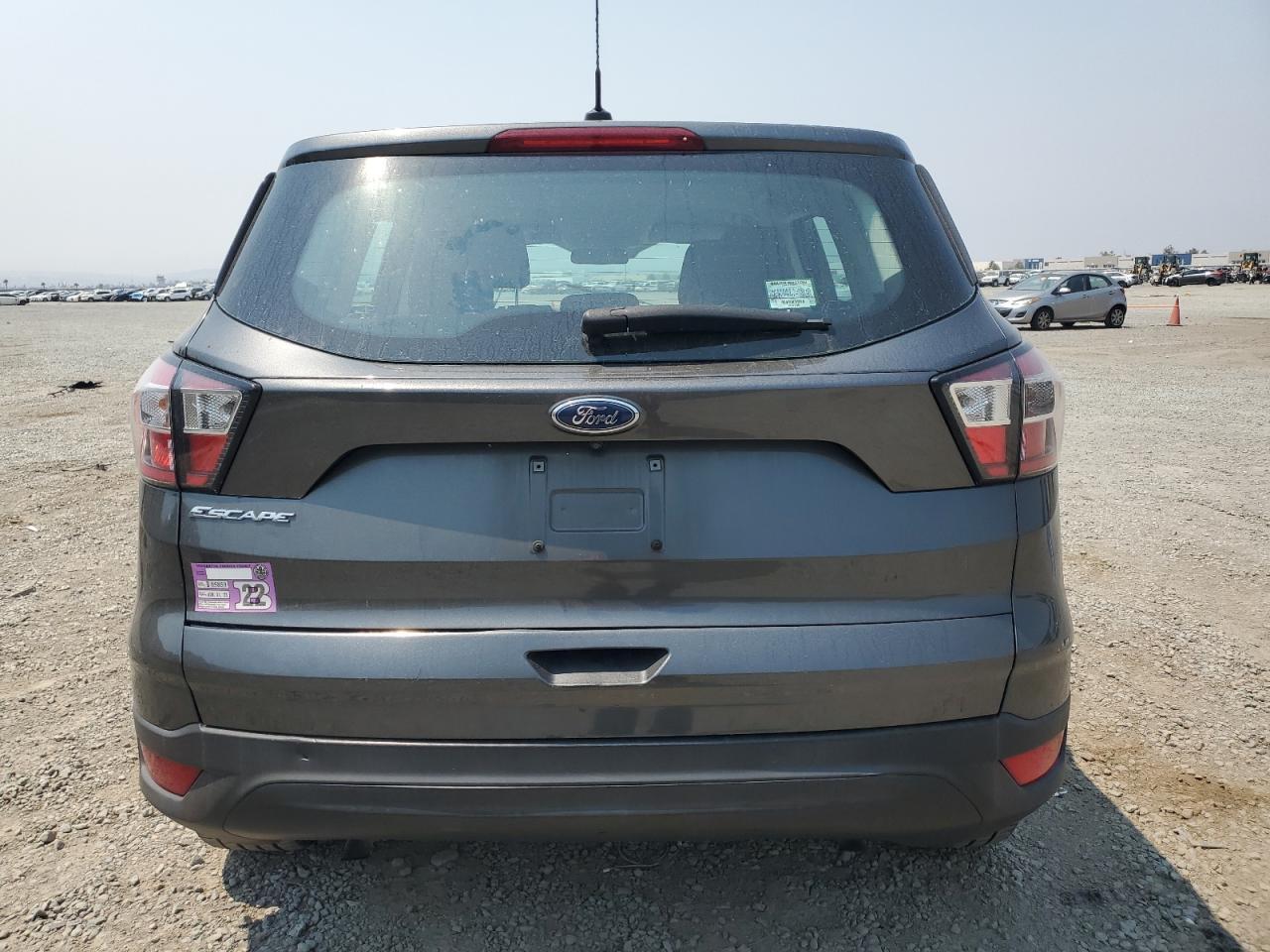 2017 Ford Escape S - Фото 6