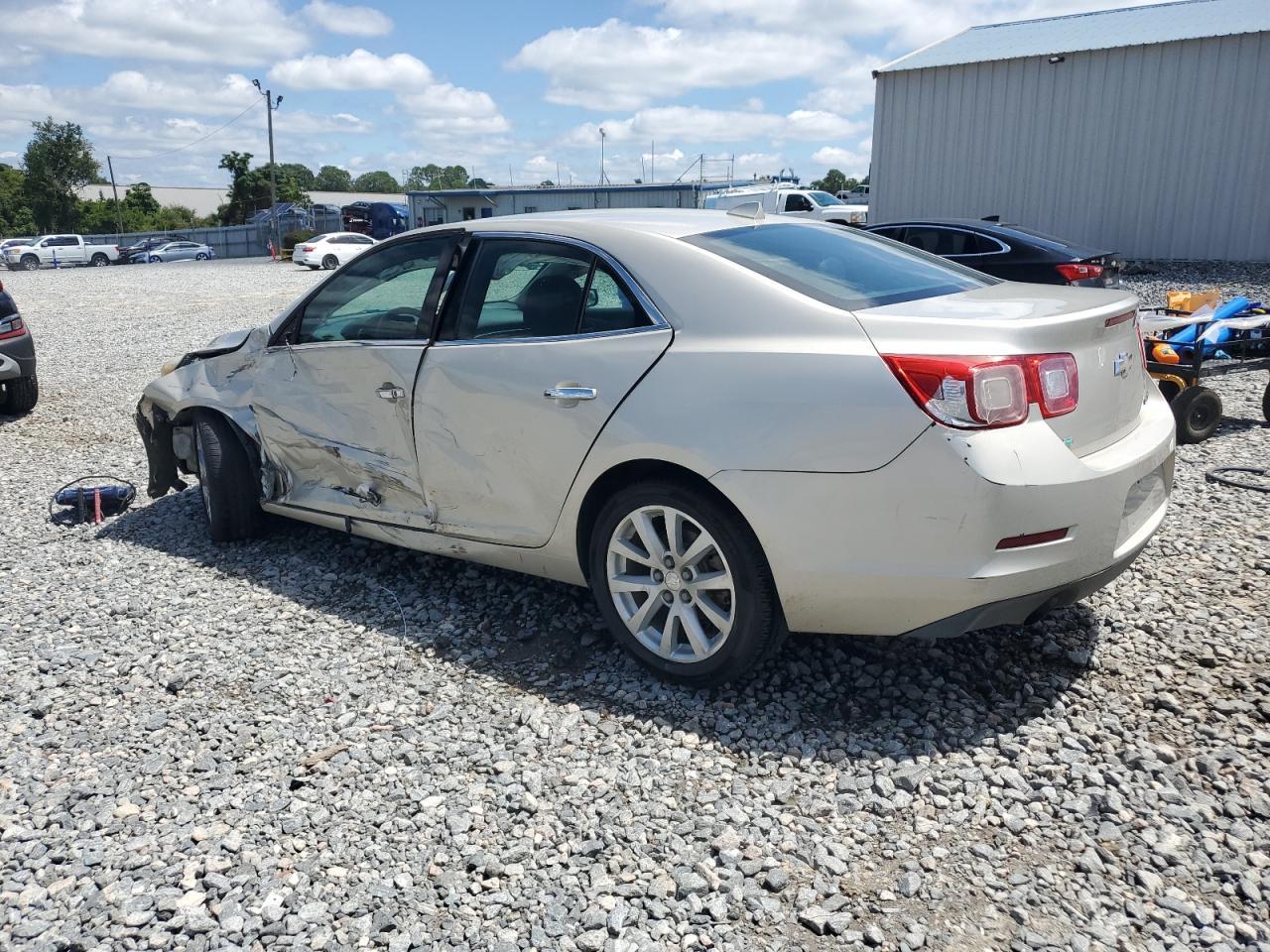 2014 Chevrolet Malibu Ltz - Image 2