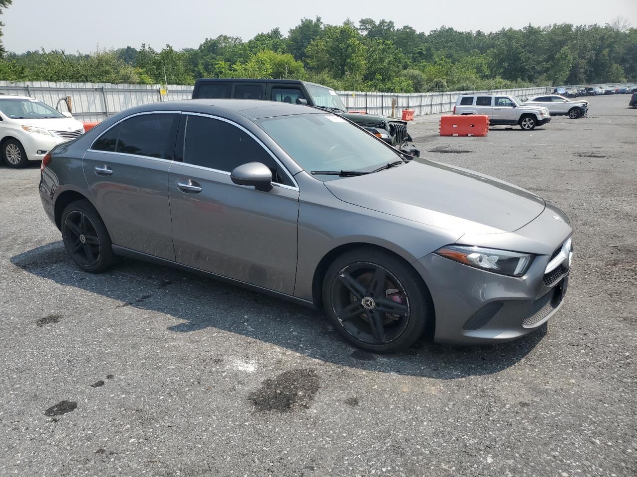 2021 Mercedes-Benz A 220 4Matic - Image 4