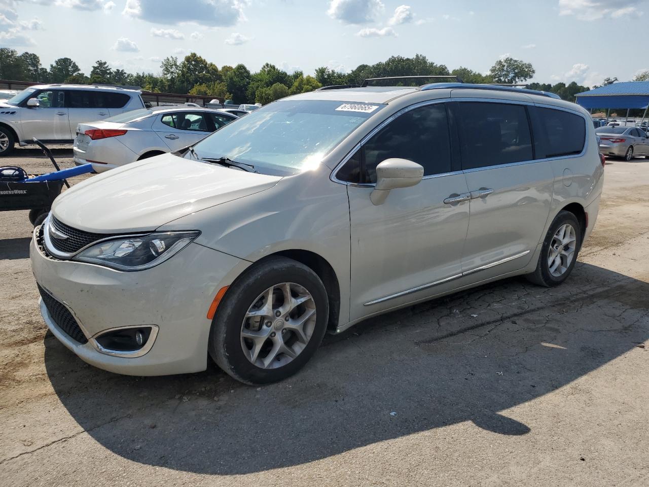 2020 Chrysler Pacifica Touring L Plus