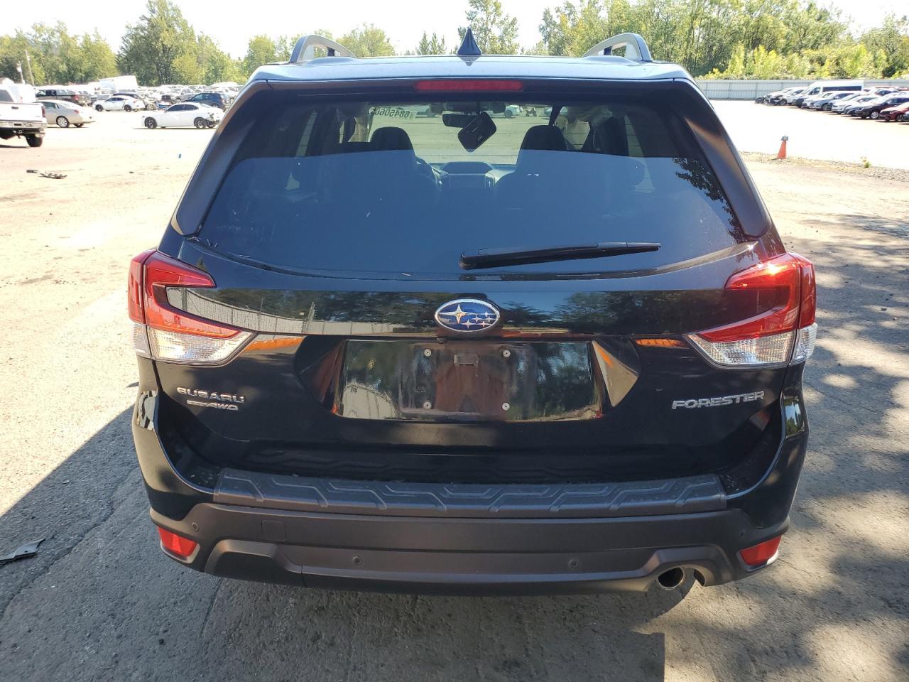 2021 Subaru Forester Limited - Фото 6