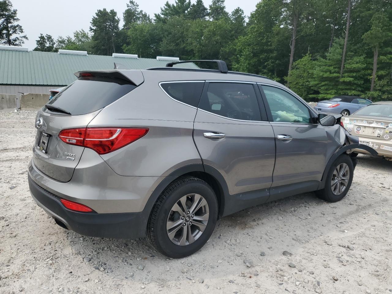 2016 Hyundai Santa Fe Sport - Image 3