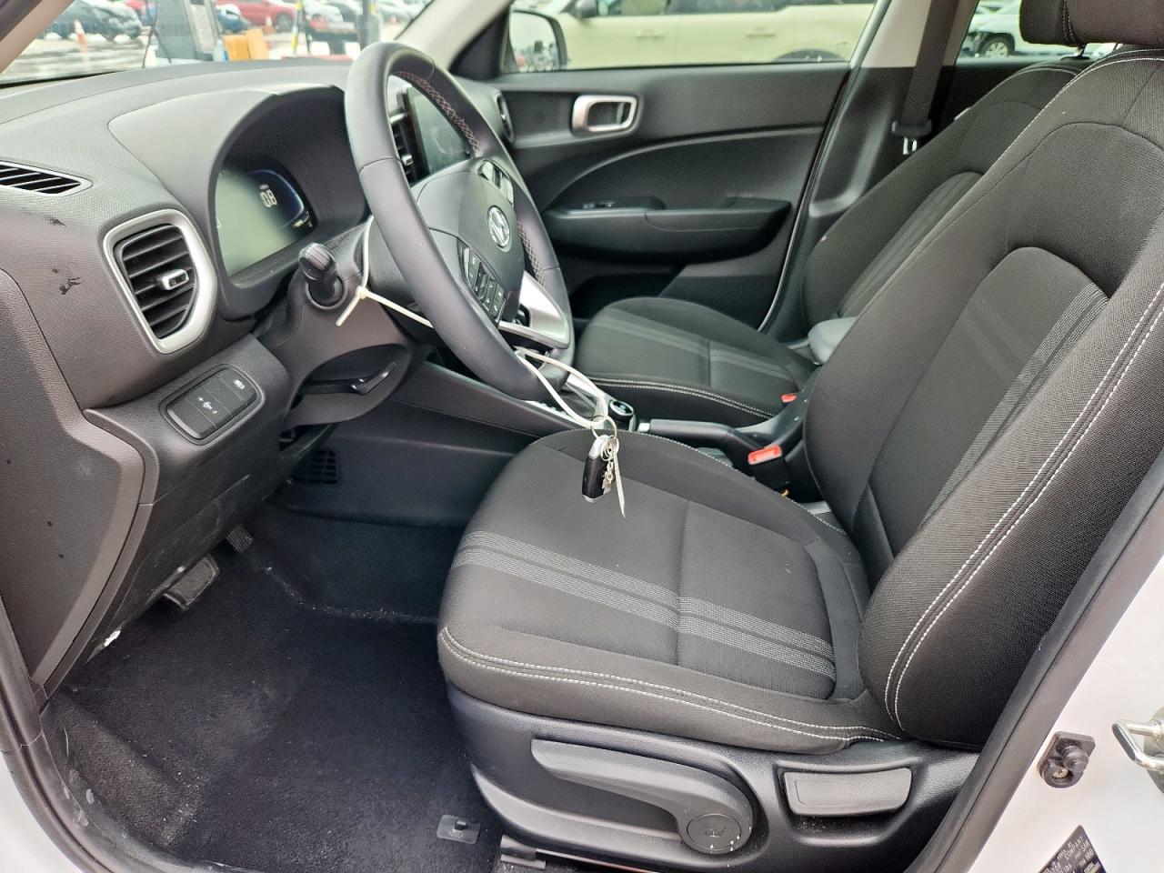 2024 Hyundai Venue Sel - Фото 7