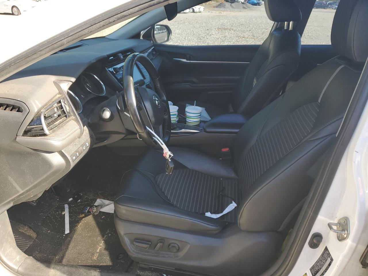 2019 Toyota Camry L - Image 7