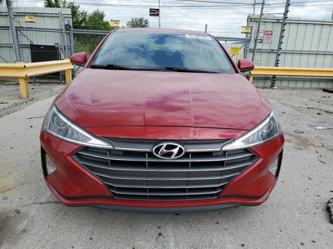 2019 Hyundai Elantra Sel - Image 5