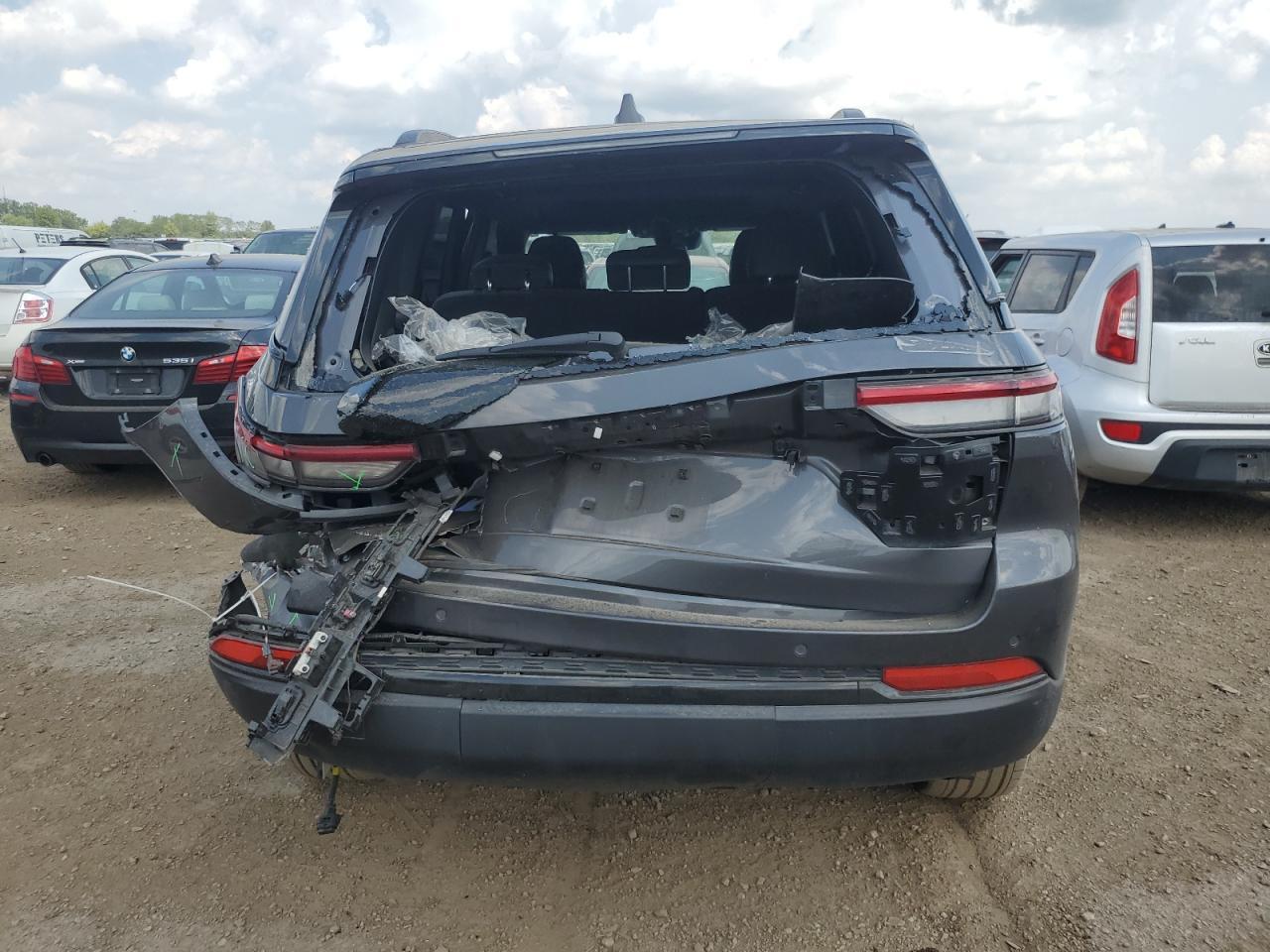 2024 Jeep Grand Cherokee Laredo - Фото 6